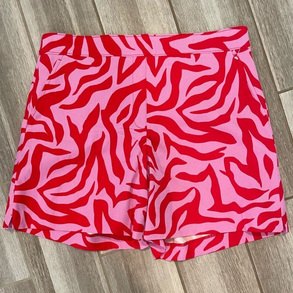 NWOT Spanx On the Go, Print Red and Pink Zebra Stripe Shorts, Size Large - Picture 3 of 6